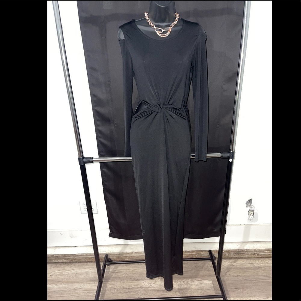 Long black dress